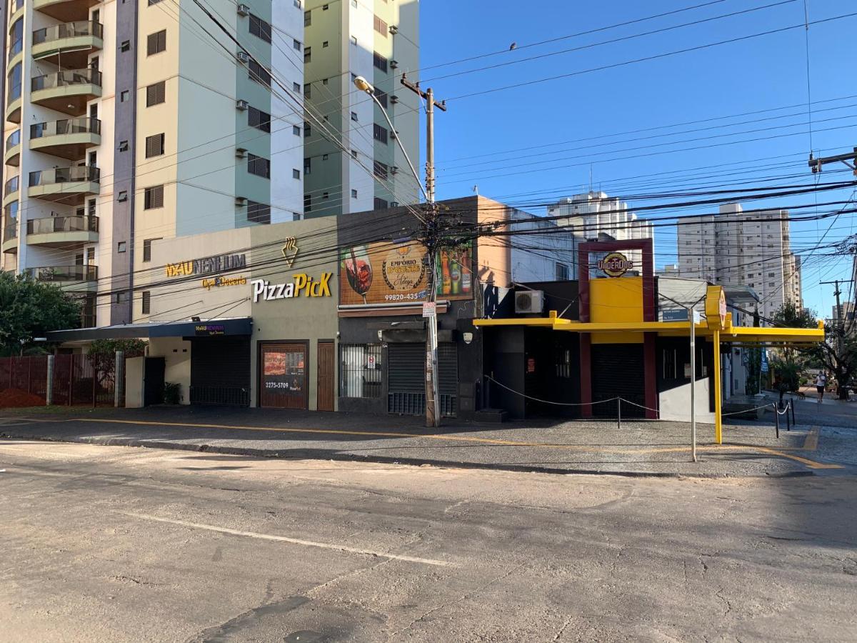 Casa Quintal Bueno! 5 Quartos Com Ar Split E Internet Ultra! Perto Do Melhor De Goiania! Marista Parques Areiao E Vaca Brava Hospital Premium Mater Dei Blue Fit Perdomo Goiania Shopping! Extérieur photo
