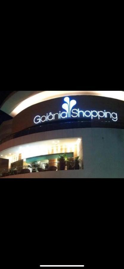 Casa Quintal Bueno! 5 Quartos Com Ar Split E Internet Ultra! Perto Do Melhor De Goiania! Marista Parques Areiao E Vaca Brava Hospital Premium Mater Dei Blue Fit Perdomo Goiania Shopping! Extérieur photo