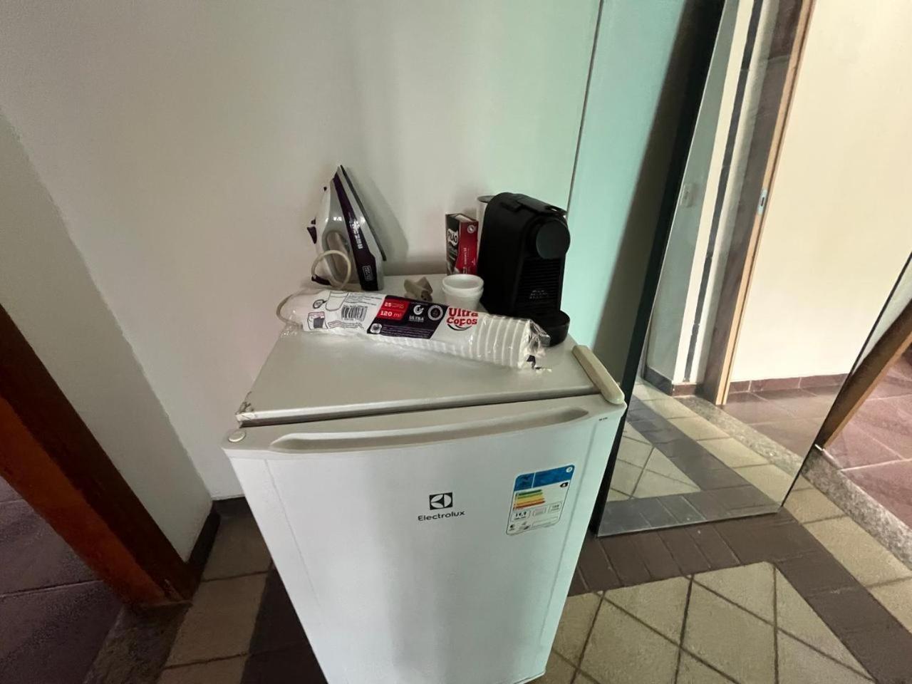 Casa Quintal Bueno! 5 Quartos Com Ar Split E Internet Ultra! Perto Do Melhor De Goiania! Marista Parques Areiao E Vaca Brava Hospital Premium Mater Dei Blue Fit Perdomo Goiania Shopping! Extérieur photo